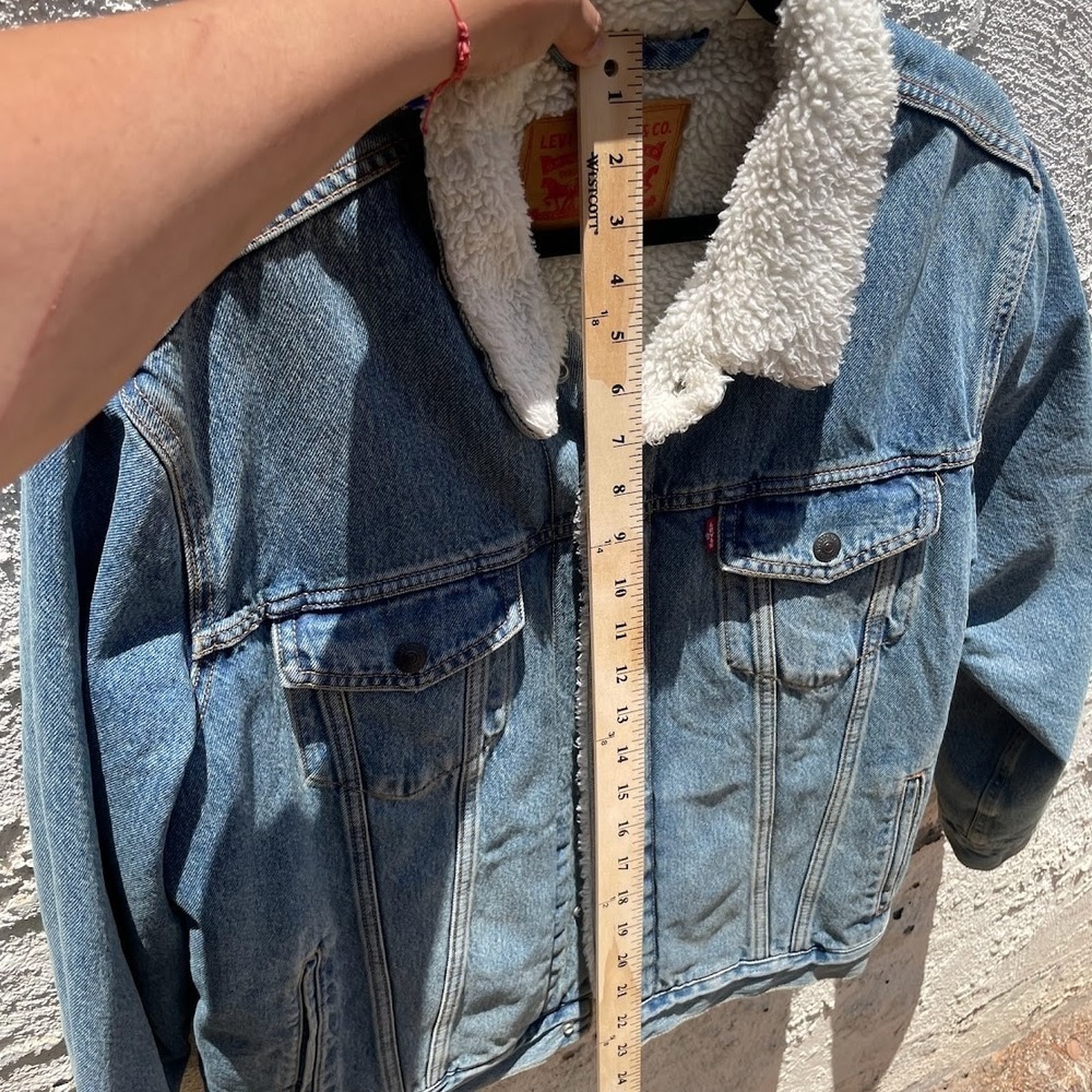 Levi's Sherpa Lined Denim Trucker Jacket Men's Large Blue Jean Jacket - Picture 6 of 8